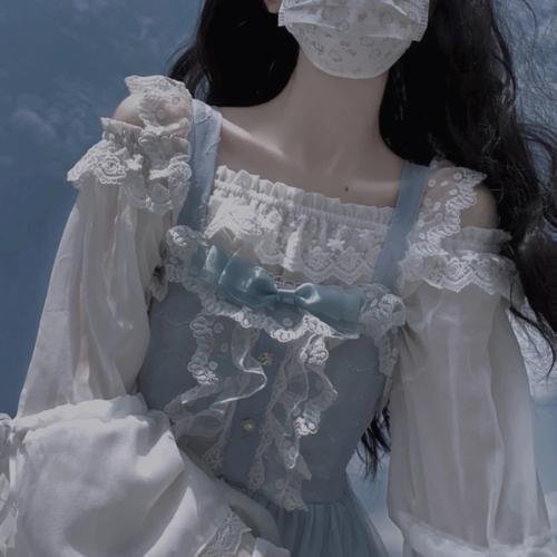 彩凤云裳